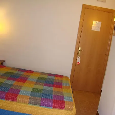 Pensjonat Platja 4*